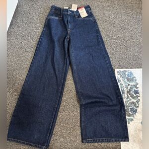 Levi's Women’s ‘94 Wide Leg baggy jeans with tags